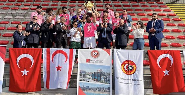 İngiltere Türk Toplumu Futbol Federasyonu Kupası Gençlik Gücü'nün