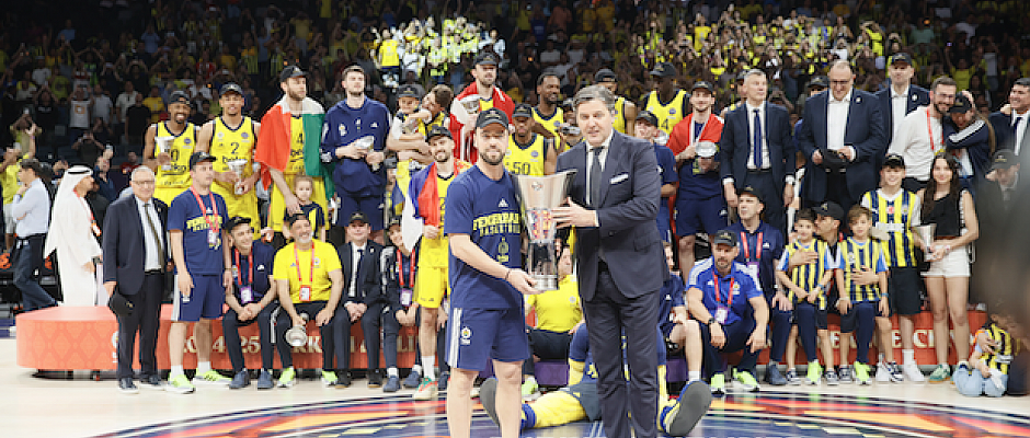 AVRUPA’NIN EN BÜYÜĞÜ ŞAMPİYON FENERBAHÇE BEKO