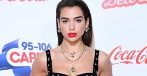 Şarkıcı Dua Lipa, Antalya'da konser verdi