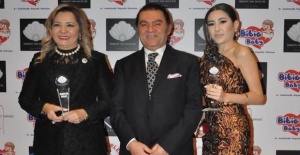 Türkiye’nin İncileri Ödül Töreni’nde En Genç Ödül Alan İsim Börteçine Balcıoğlu Oldu