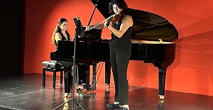 Duo Ekeş’in Türkiye’deki yeni yıl konserleri serisi sona erdi