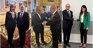 Bakan Mehmet Şimşek, Londra'da Birleşik Krallık Hazine Bakanı Rachel Reeves ile görüştü