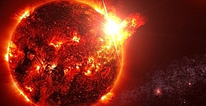 Son 7 yılın en büyük Güneş patlamasını NOAA duyurdu
