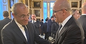 Bakan Mehmet Şimşek, Londra'da Birleşik Krallık Hazine Bakanı Rachel Reeves ile görüştü