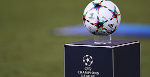 Liverpool Teknik Direktörü Slot, Galatasaray maçını yorumladı